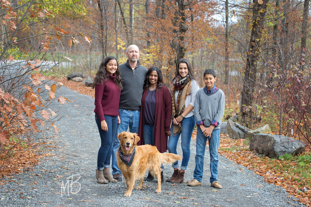 Kanata family of 5 with pet dog