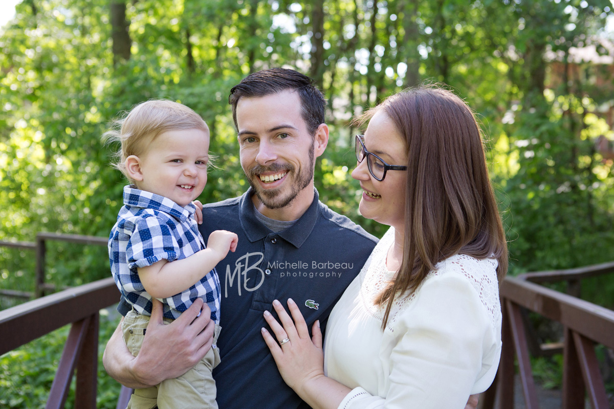 Kanata family of three