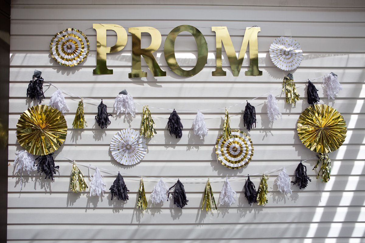 prom party decorations