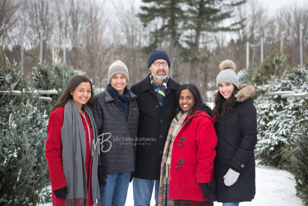 outdoor winter family photos