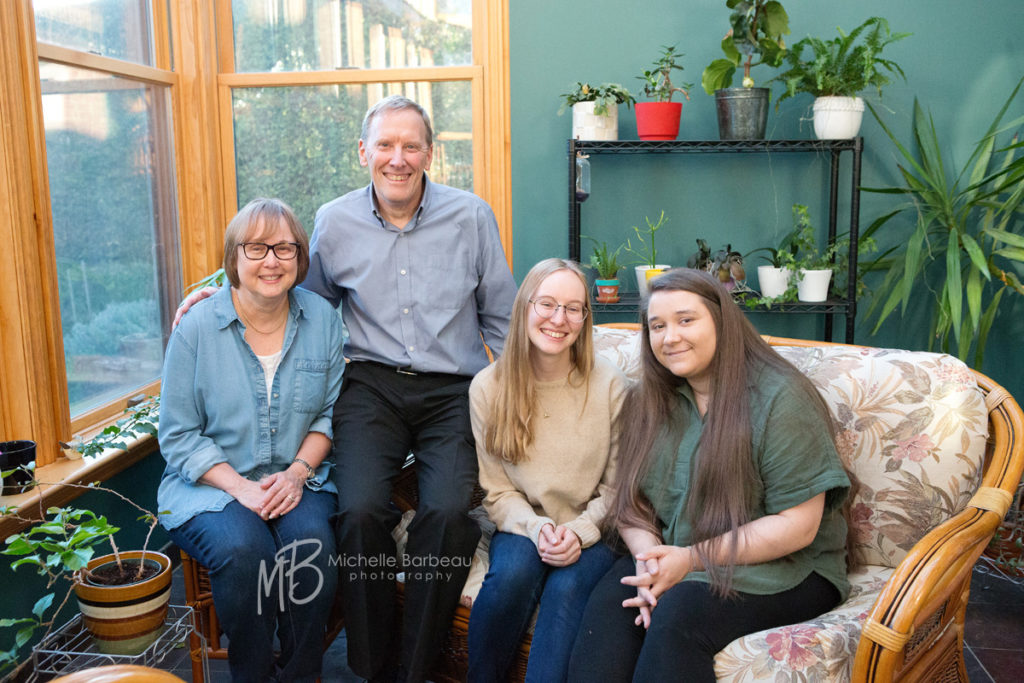 in home session indoor family photo