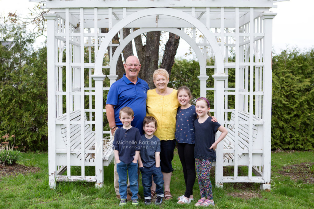 grandparents with grandchildren