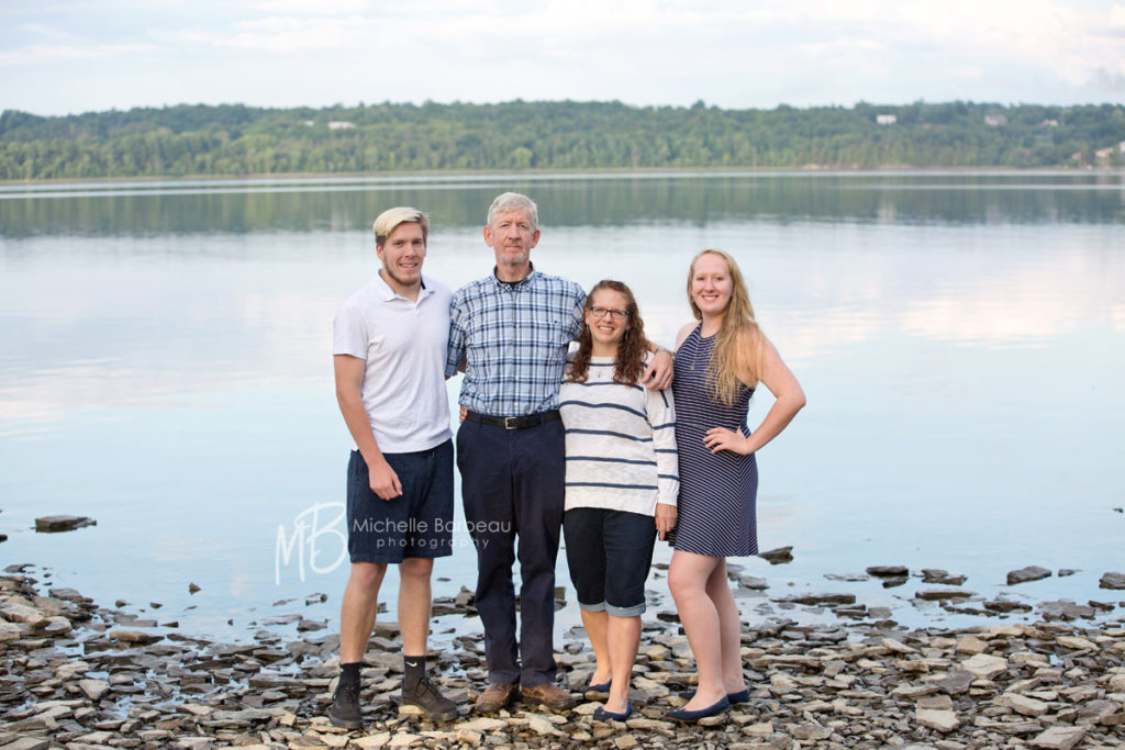 kanata family of 4